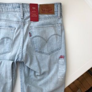 levi’s jeans